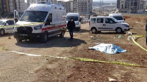 G­a­z­i­a­n­t­e­p­­t­e­ ­c­a­n­i­c­e­ ­ö­l­d­ü­r­ü­l­e­n­ ­N­e­s­l­i­h­a­n­ ­K­a­y­a­’­n­ı­n­ ­k­a­t­i­l­ ­z­a­n­l­ı­s­ı­ ­y­a­k­a­l­a­n­d­ı­